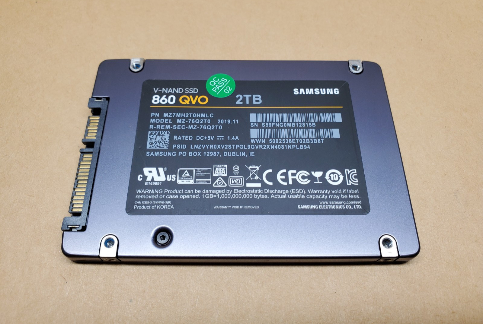 2TB Samsung 860 QVO V-NAND SSD MZ-76Q2T0 2.5" | Tested