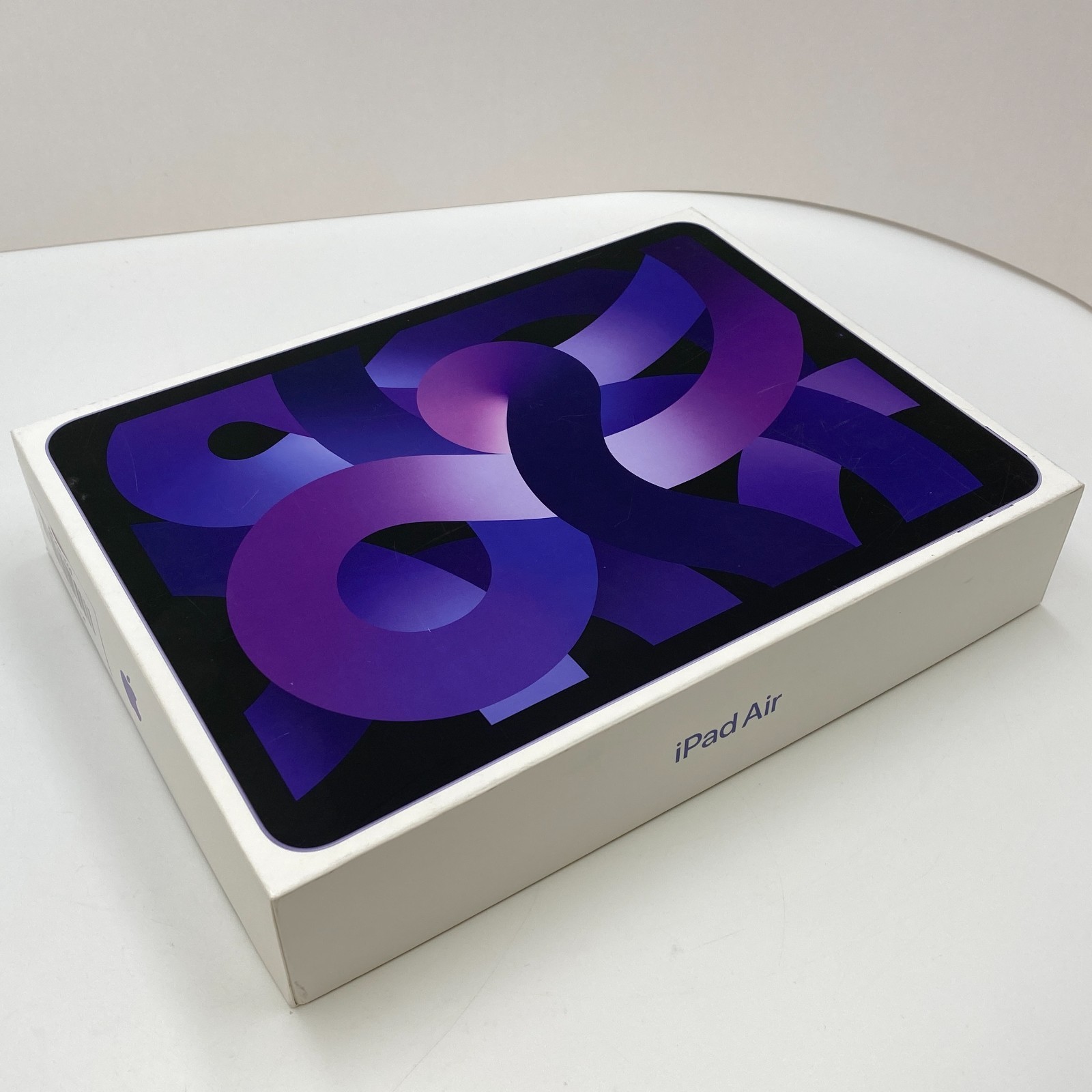 Apple iPad Air 5th Gen. 64GB, Wi-Fi, 10.9" - Purple A2588 Open Box