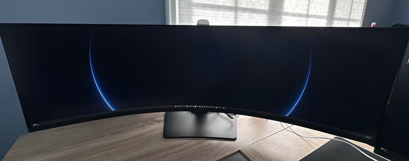 Samsung Odyssey G9 49in Curved OLED 32:9 5120x1440 240Hz LS49CG950ENXZA