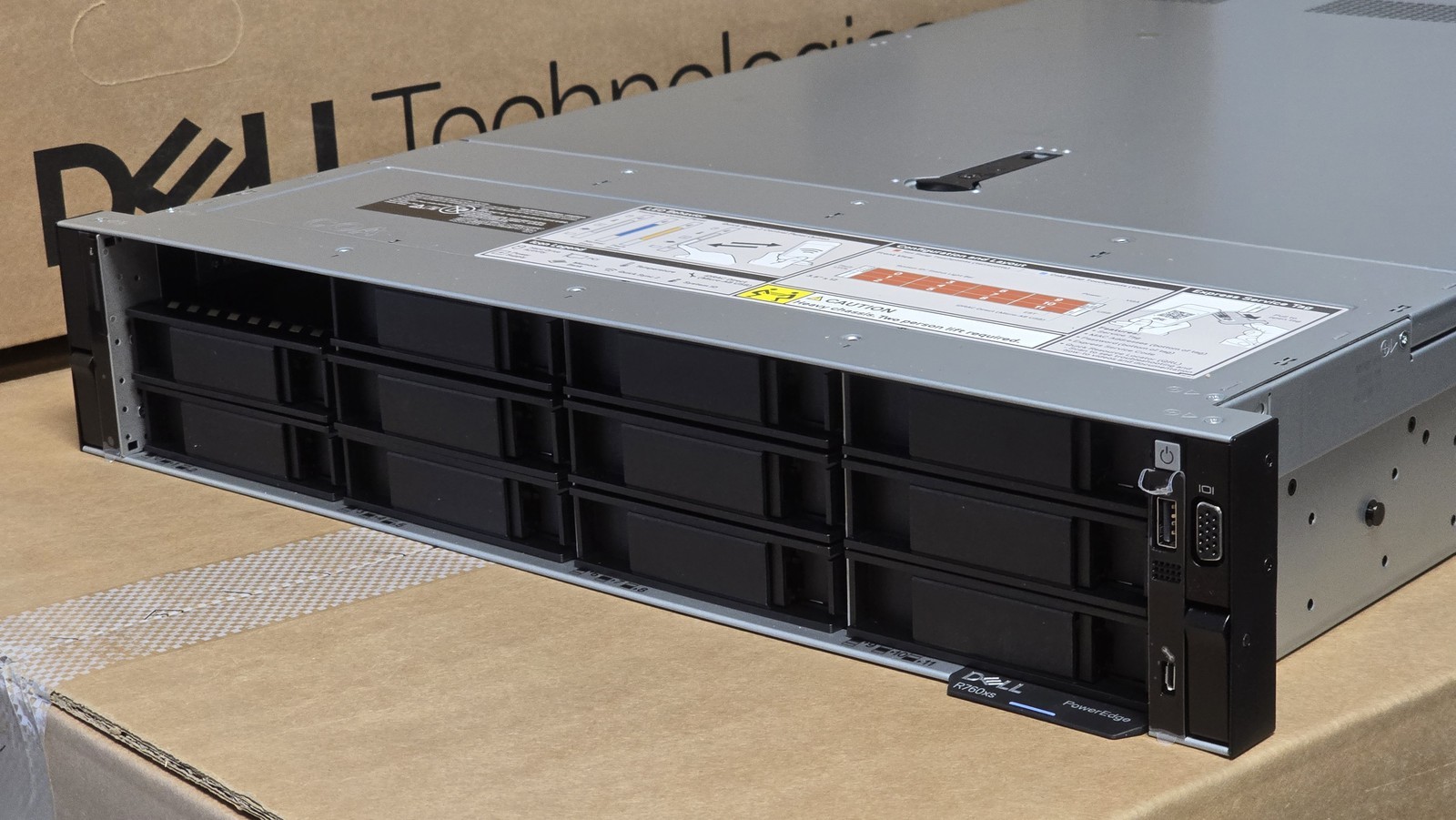 NEW DELL R760xs Silver 4510 12C 2.4GHz 32GB RAM 12LFF 2.4TB 4x1GB H755 RAID 2PSU