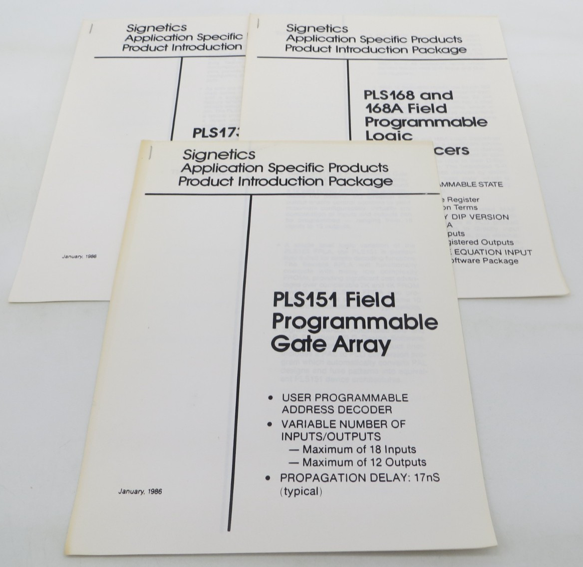 SIGNETICS lot of 3 Pieces 1986 vintage technology application reference sheets