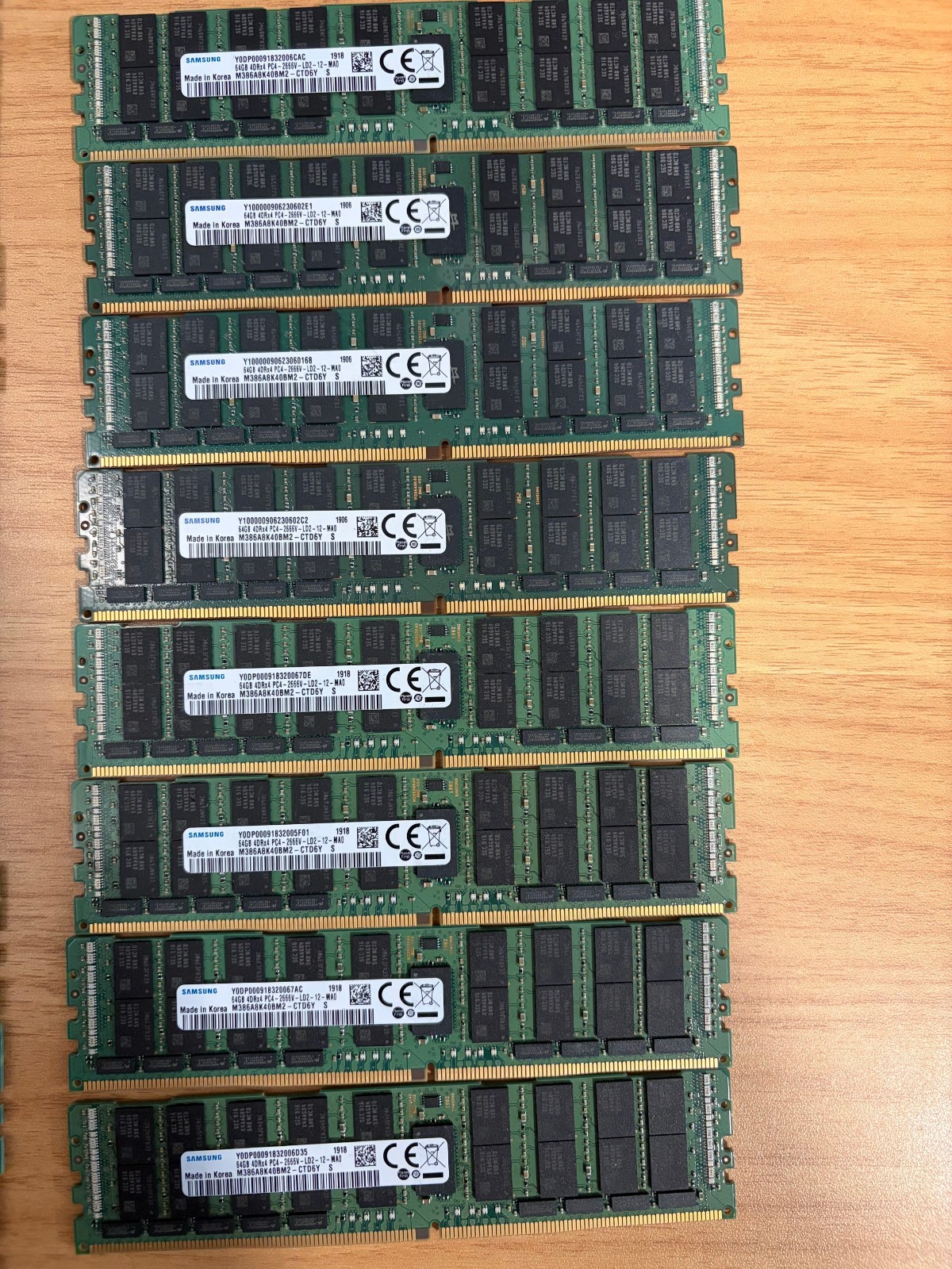 Samsung 64GB DDR4-2666 ECC LRDIMM M386A8K40BM2-CTD6Y PC4-21300 4Rx4 Used