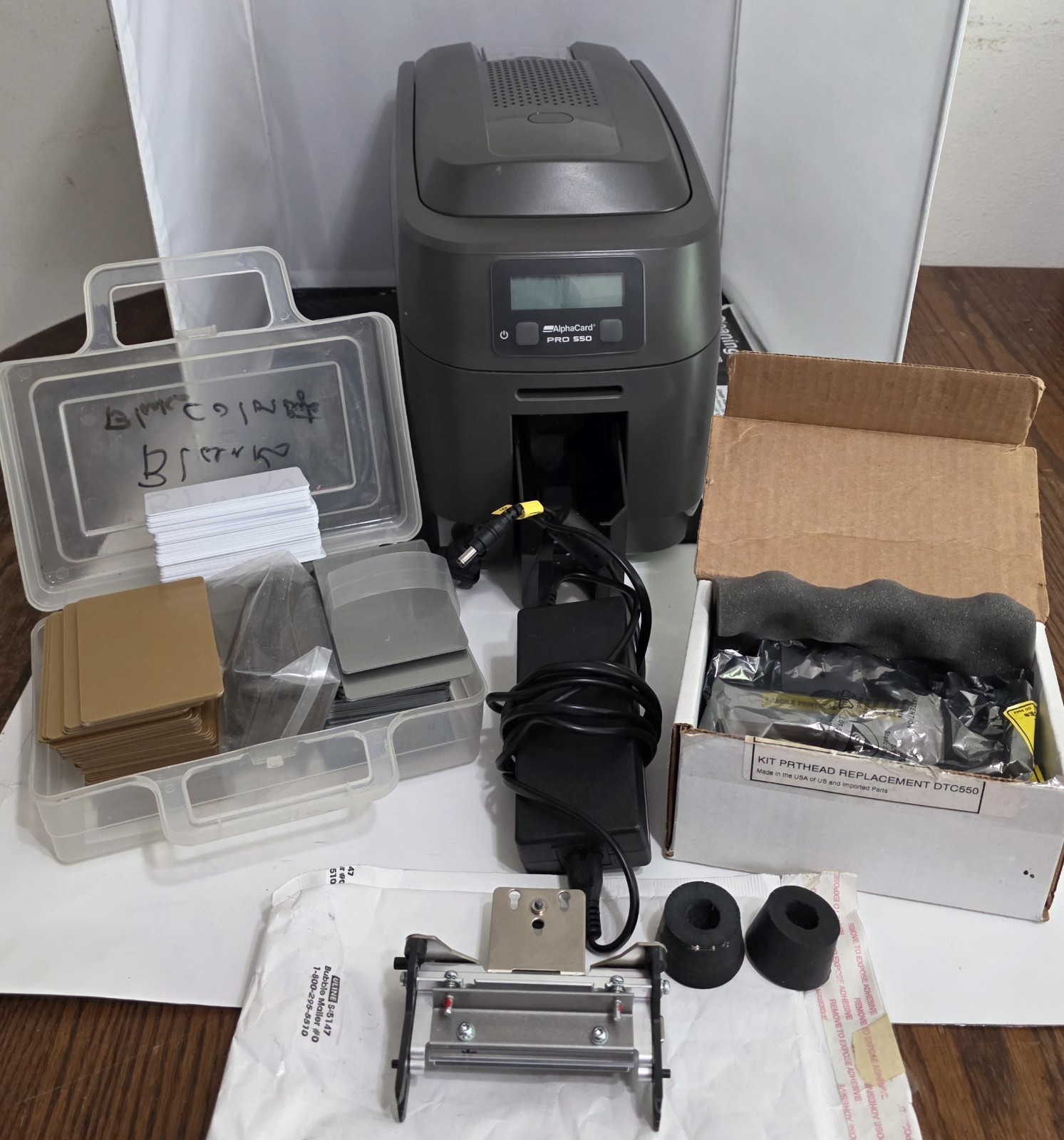 AlphaCard Pro 550 ID Card Printer 3300-0001-AP PRINTER /ONLY 1027 PRINT bundle