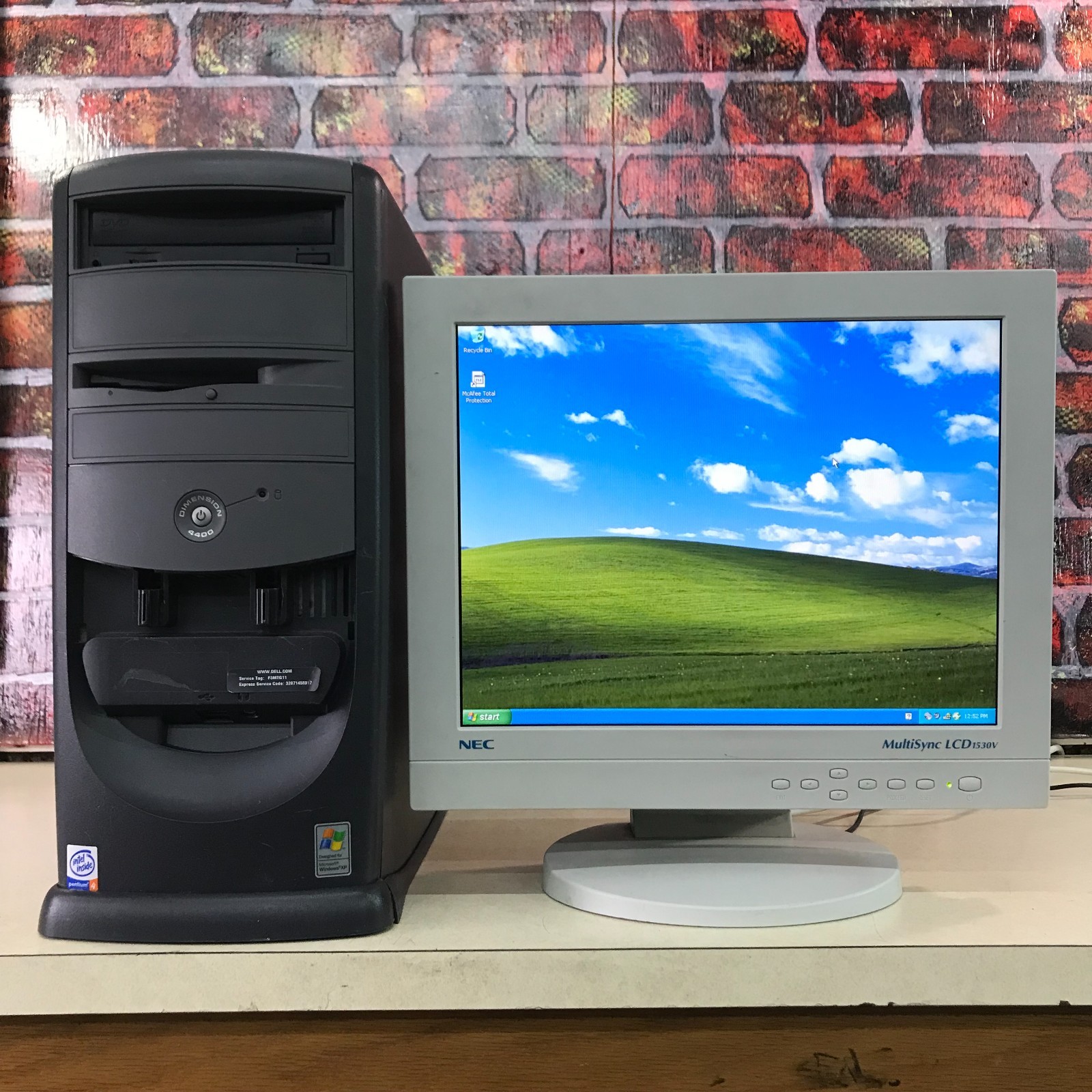 Dell Dimension 4400 PC for Retro Gaming Pentium 4 1.70GHz 768MB RAM (Windows XP)