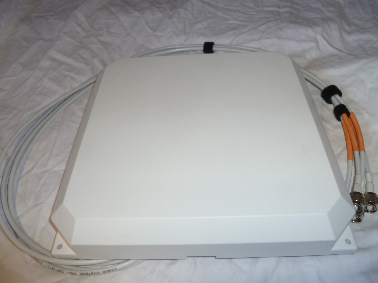CISCO AIRONET AIR-ANT2566D4M-R DIRECTIONAL ARRAY ANTENNA