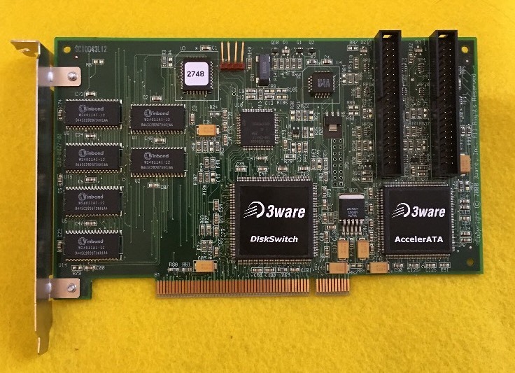 3WARE ESCALADE 700-0027-00-A STORAGE CONTROLLER