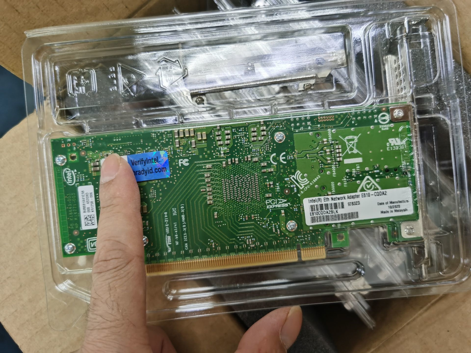 E810-CQDA2 Intel 100GbE 2Port QSFP28 Eth Network Adapter E810CQDA2 E810CQDA2G2P5