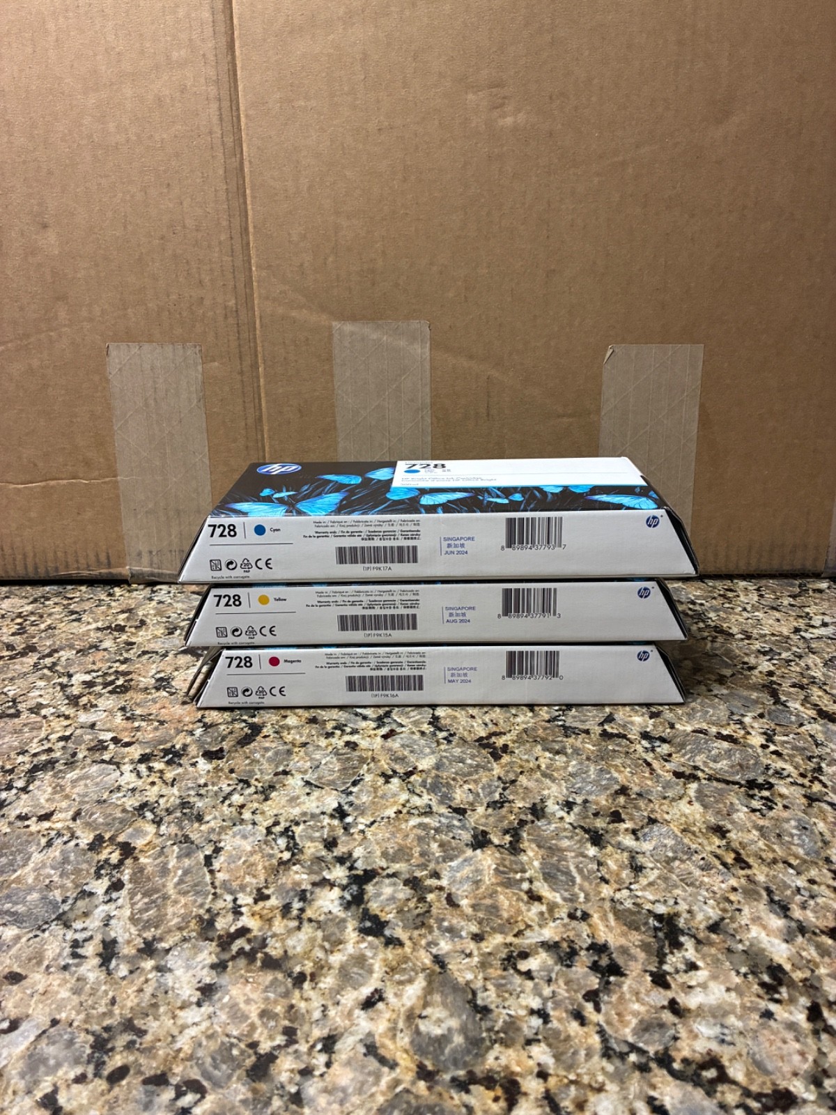 HP 728 DesignJet Tricolor Ink cartridges F9K15A, F9K16A, F9K17A, 300ml 2025