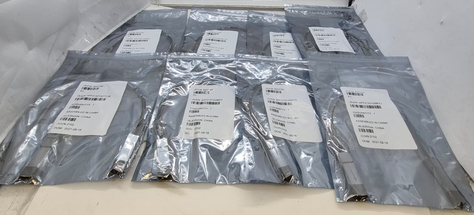Lot of 8 New Oracle/Amphenol 8203780 0.5M QSFP to QSFP DAC Cables