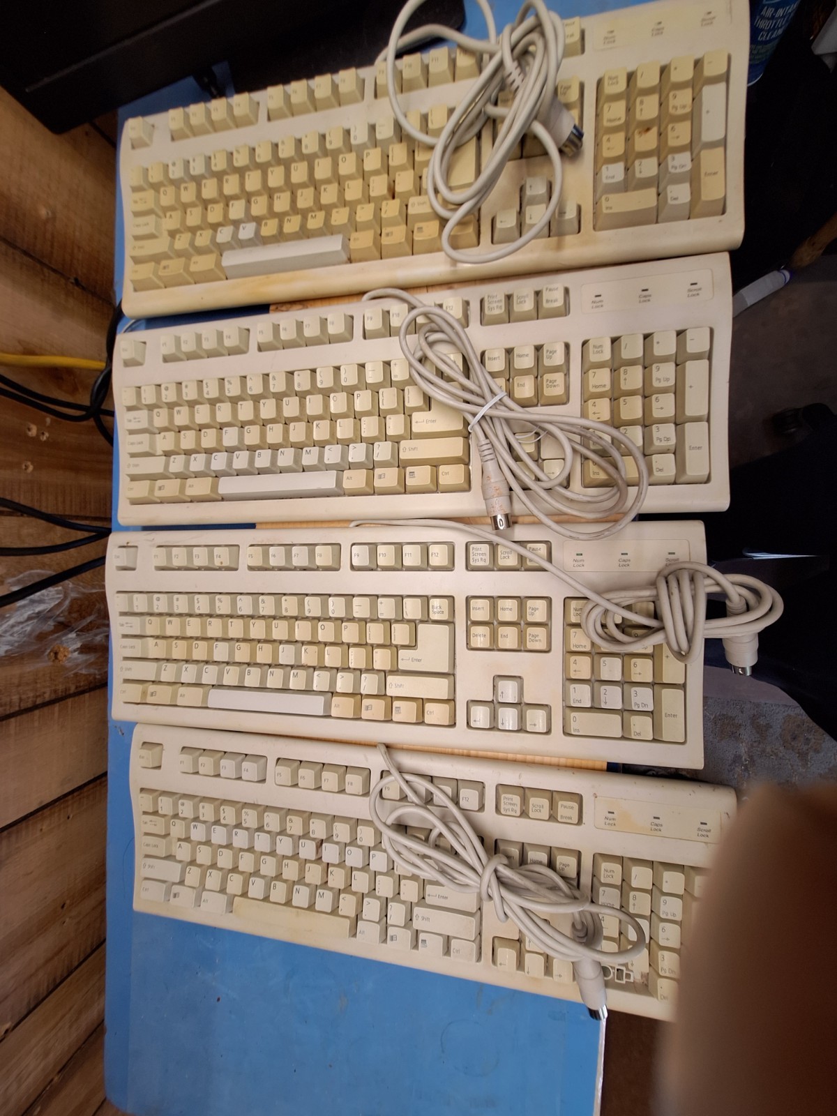 Lot of 4  Vintage ACER 6511-TW 5-Pin DIN A/T Mechanical Keyboards VTG