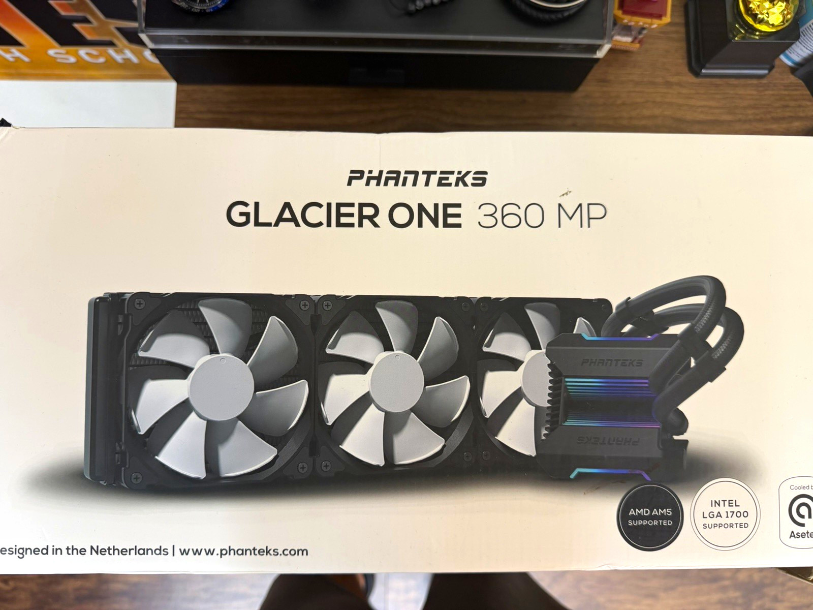 Phanteks Glacier One 360 MP Liquid CPU Cooler for AM4/LGA 1700 Multicolor