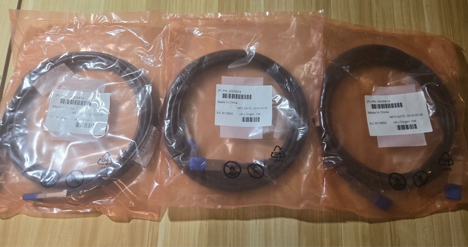 NEW Lenovo IBM 00D5809 5M 40Gb QSFP+ to QSFP+ Direct Attach Copper DAC Cables x3