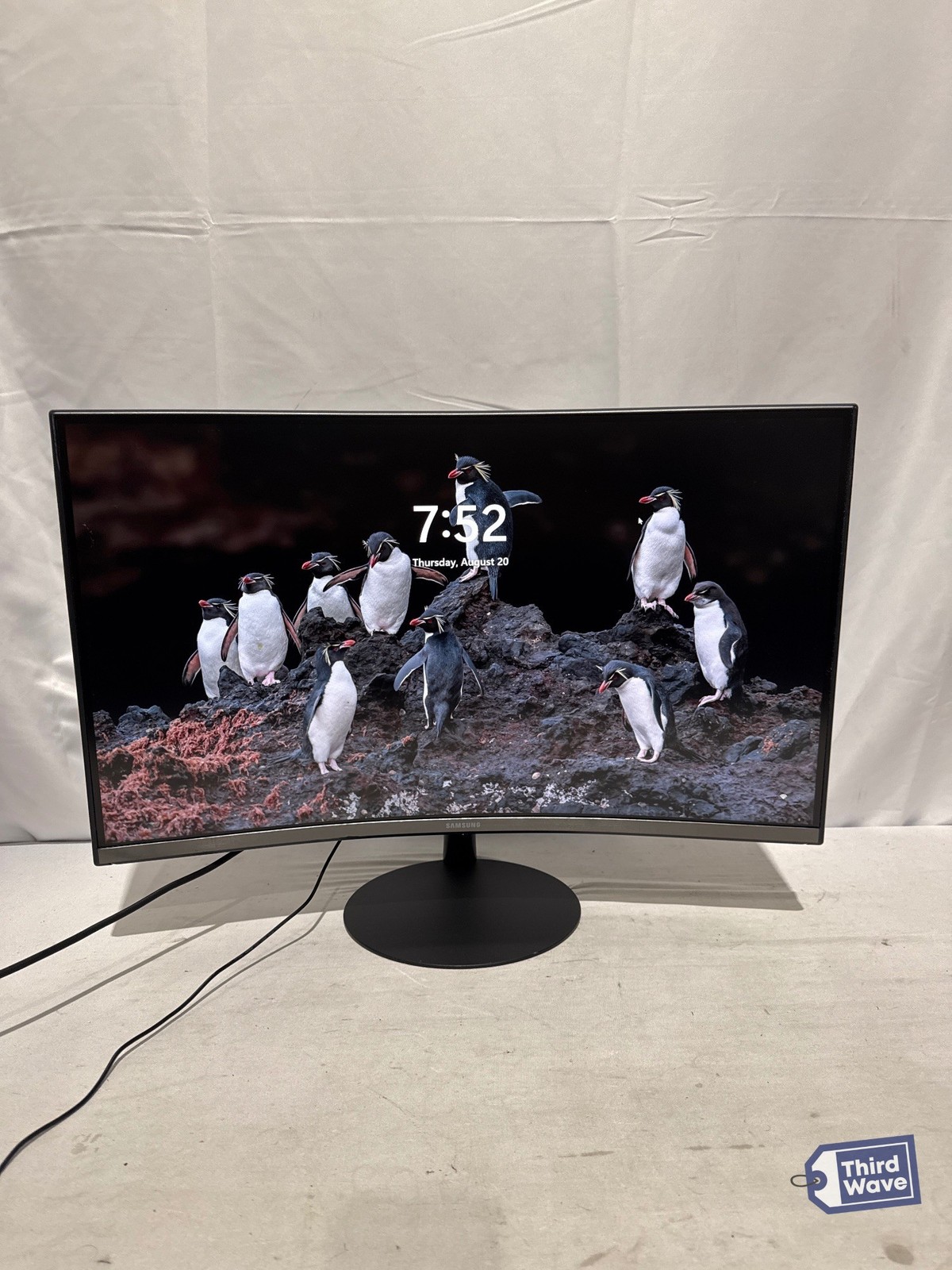 Samsung S39C 27in Curved Monitor FHD 1080p 75Hz 1000R VA Speakers Black