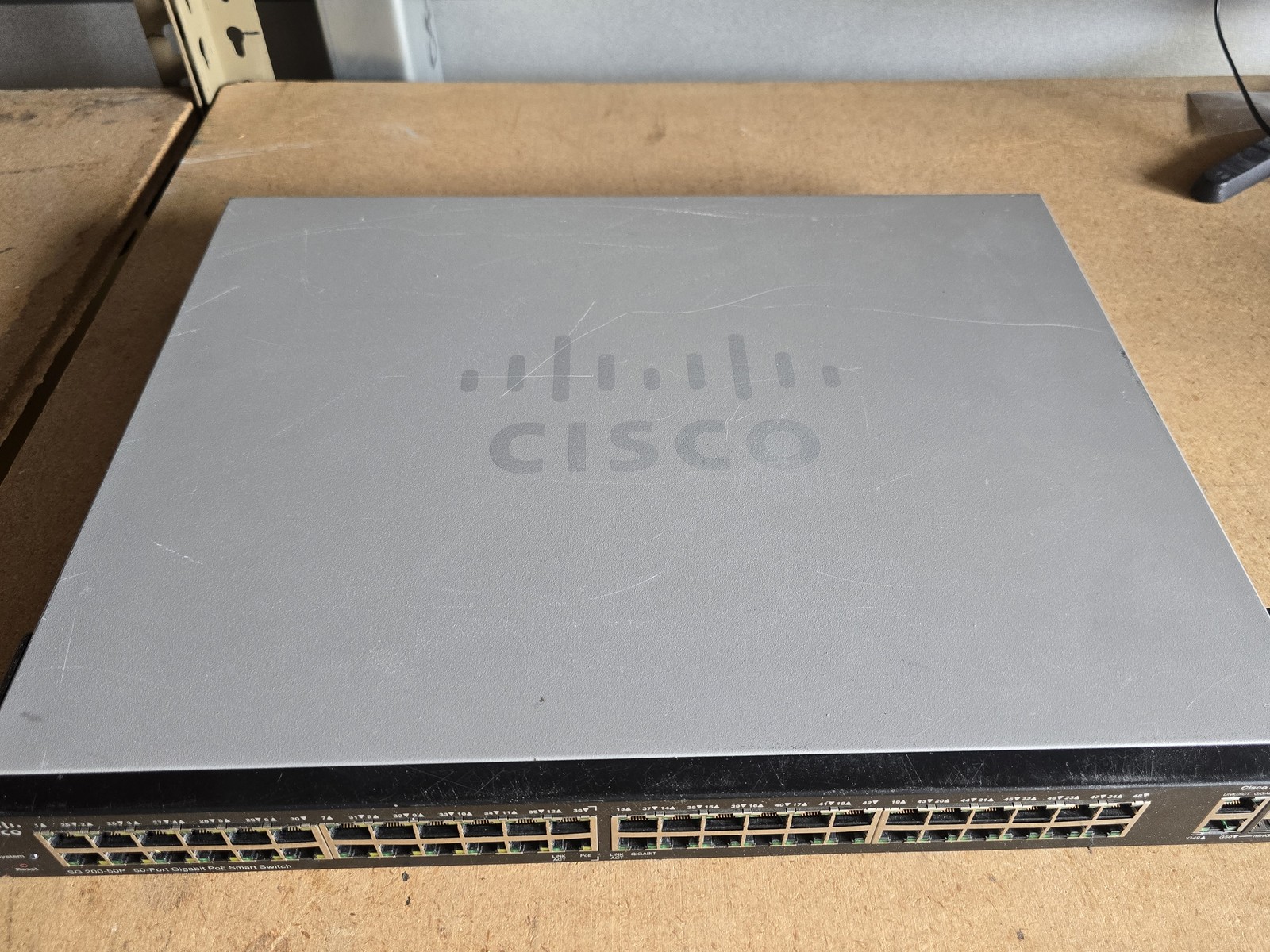 Cisco SG200-50P 50-Port Gigabit PoE Smart Switch SLM2048PT