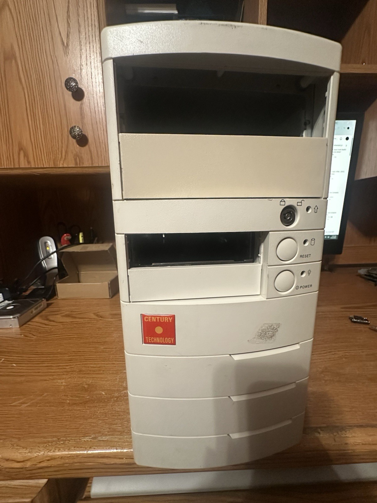 Vintage Baby AT Retro Pc Case With Pentium 233mmx Motherboard Read Description