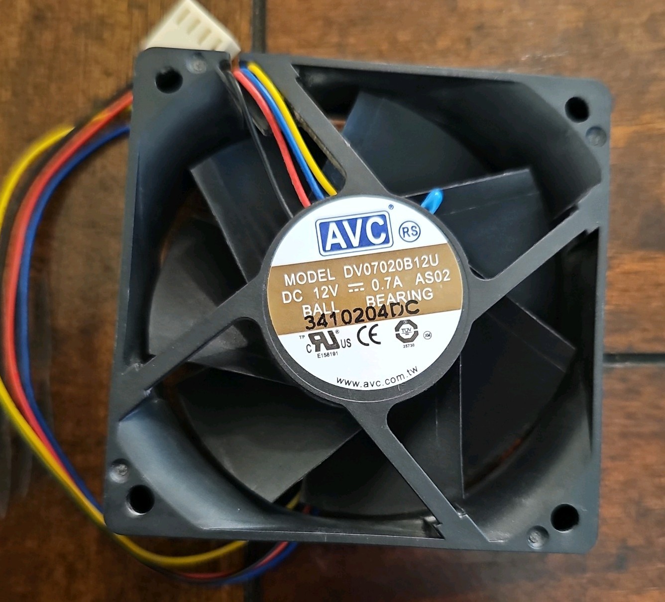 AVC DV07020B12U 7020 DC 12V 0.7A dual ball bearing server inverter cooling fan
