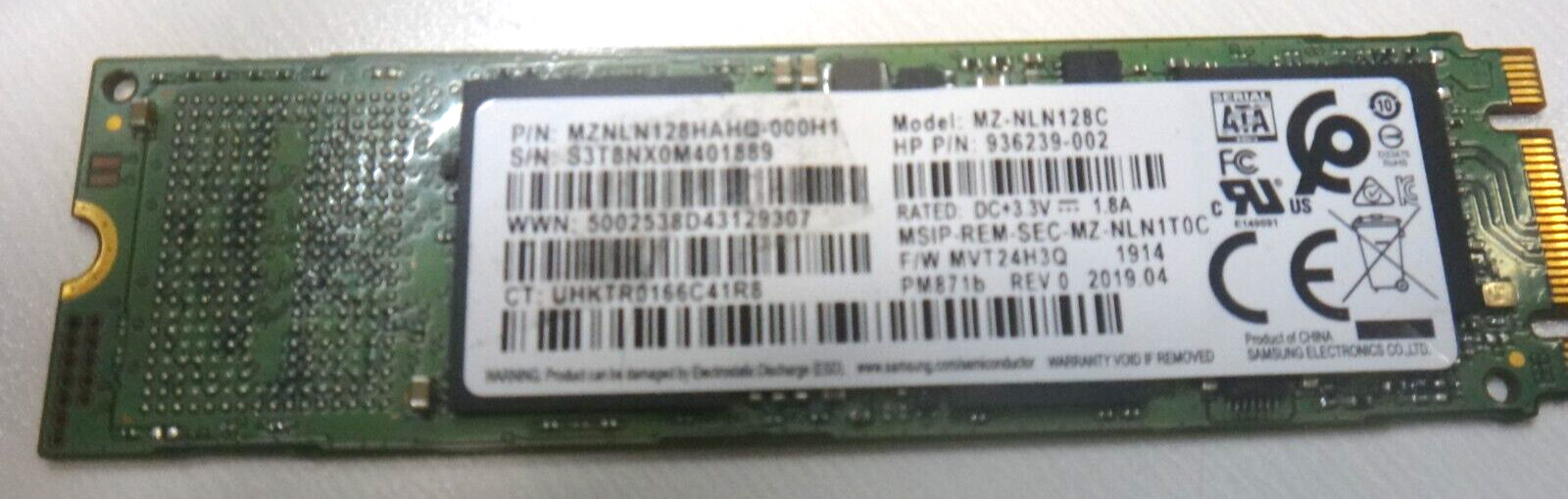 Samsung PM871b 128GB SSD M.2 SATA 936239-001 MZNLN128HAHQ-000H1