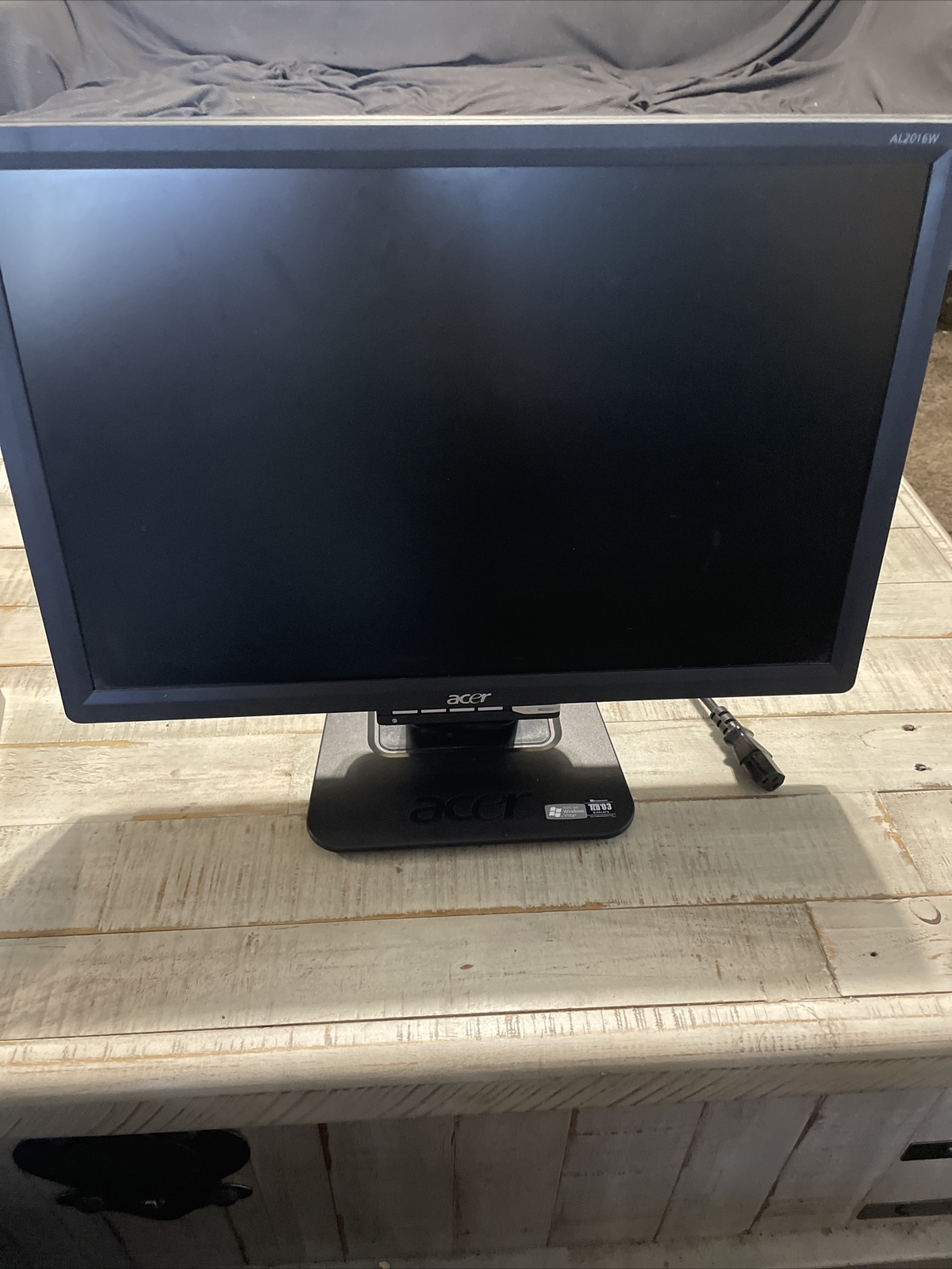 ACER Black AL2016W 20"  Widescreen LCD Monitor DVI VGA with Stand VGA Power Cord