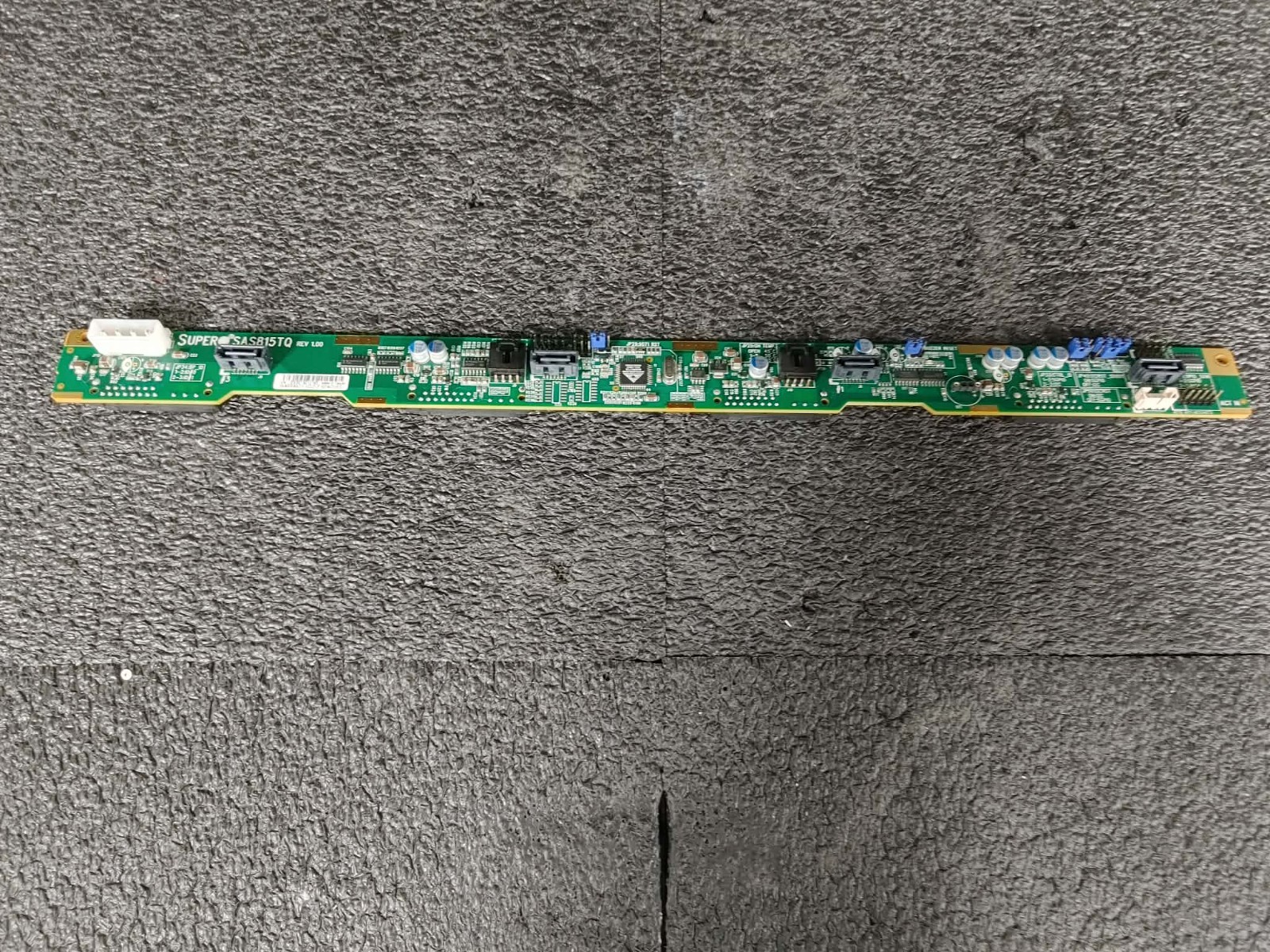 SuperMicro SAS815TQ SAS/SATA Hard Drive Server Backplane