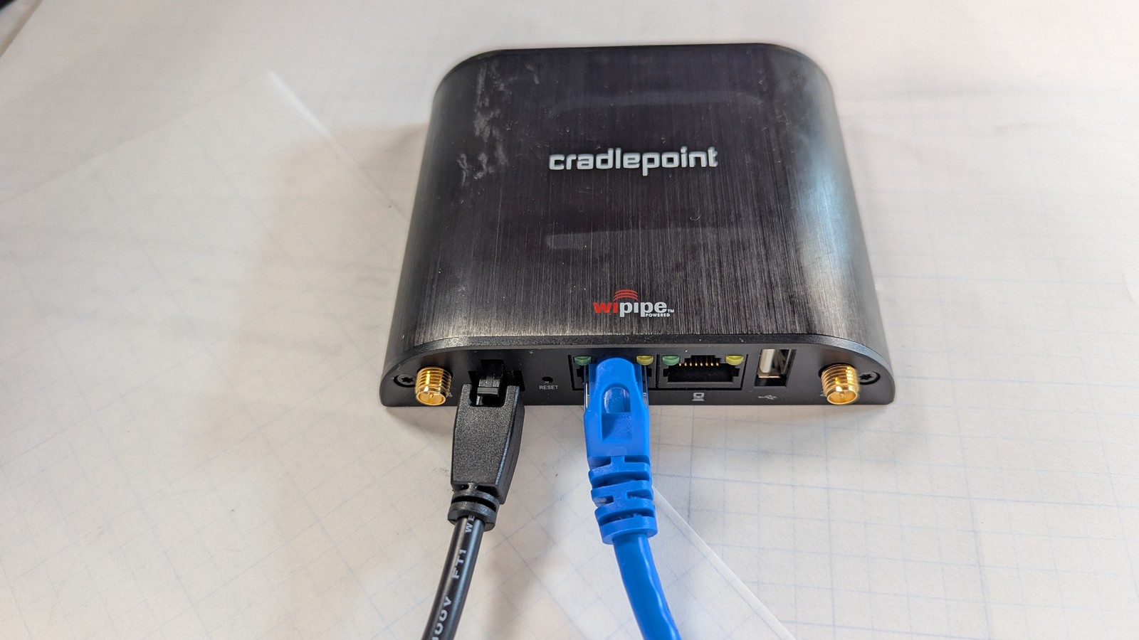 Cradlepoint COR IBR600LE Cat3 LTE Router Gateway Verizon M2M IoT - Tested