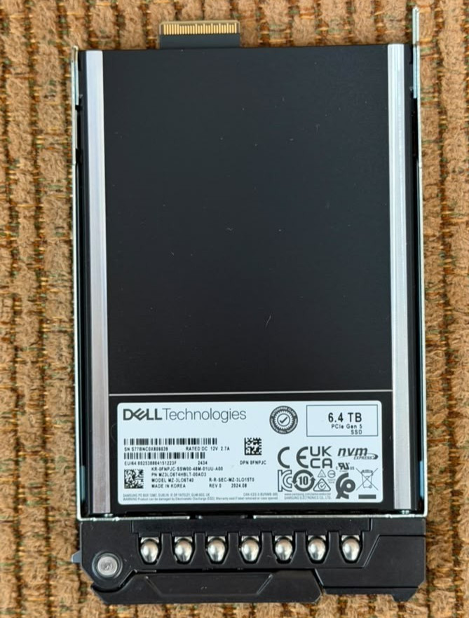 MZ-3LO6T4 SAMSUNG  6.4TB PCIe  GEN 5 E3.S NVMe 2.5" SSD MZ3LO6T4HBLT-00AD3