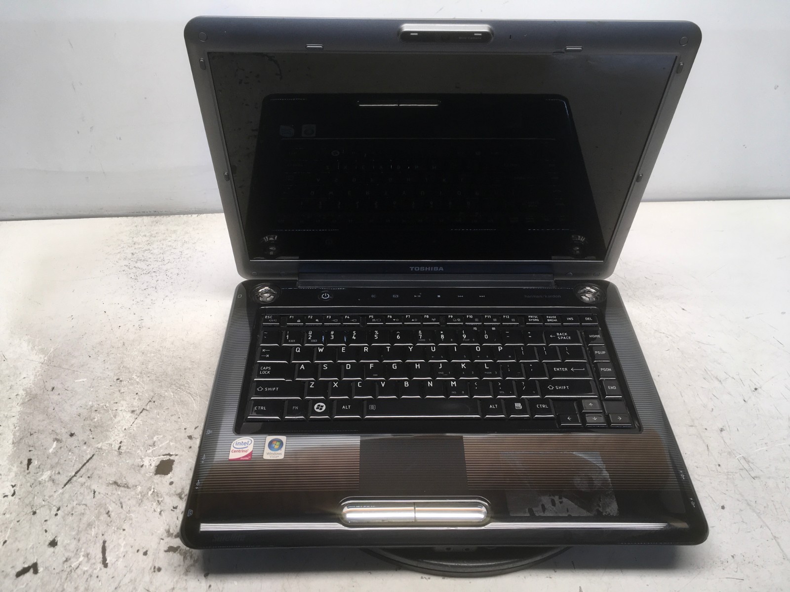 Toshiba Satellite A305-S6905 Intel Core 2 Duo T6400 2GHz 3 GB NO HDD No Batt