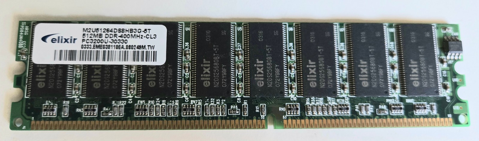 Elixir 512MB PC3200 DDR-400MHz non-ECC Unbuffered CL3 184-Pin M2U51264DS8HB3G-5T