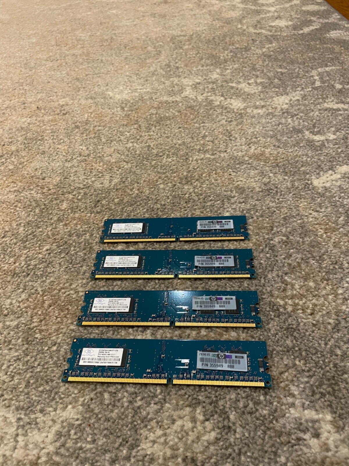 4x NANYA 256MB 1Rx16 PC2-4200U-444-12-C1, NT256T64UH4A0FY-37B Desktop Memory