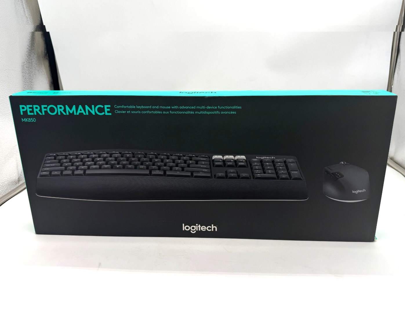 Logitech MK850 Ergonomic Wireless Keyboard & Mouse Combo Multi-Device Black