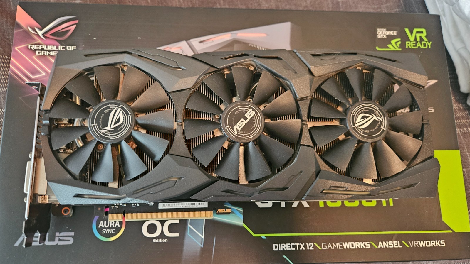 Asus ROG Strix GTX 1080 Ti OC 11 GB GPU **Used** Video Card