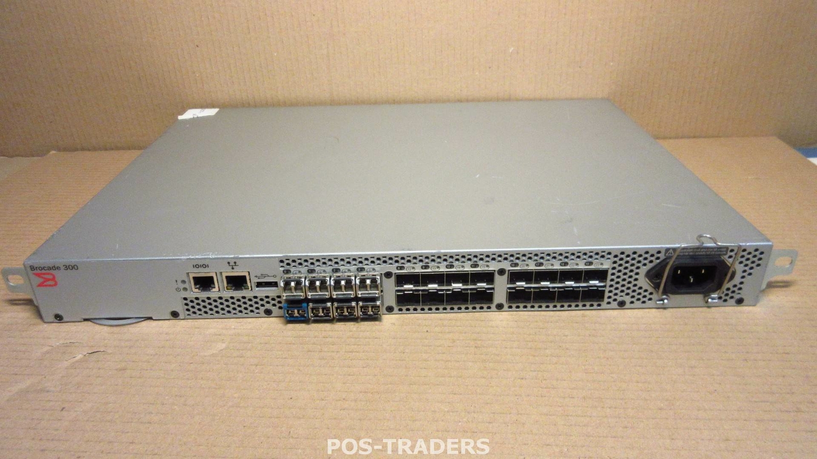 Brocade 300 NA-320-0008 300 24-Port 8Gb Fibre SAN Switch INCL 8x SFP MODULES