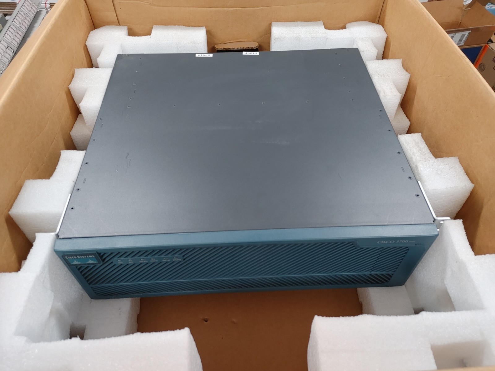 Cisco Systems 3700 Series 3745 Multiservice Access Router
