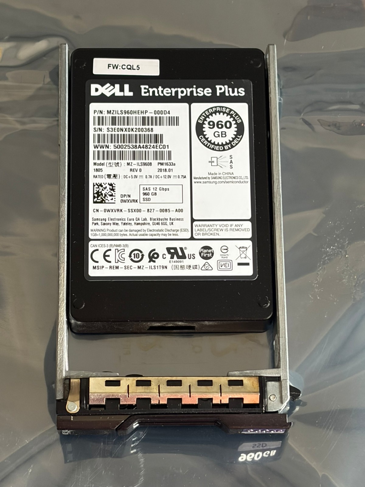 WXVRK Dell Compellent 960GB SAS 12Gbps Read Intensive 2.5in SSD MZ-ILS960B