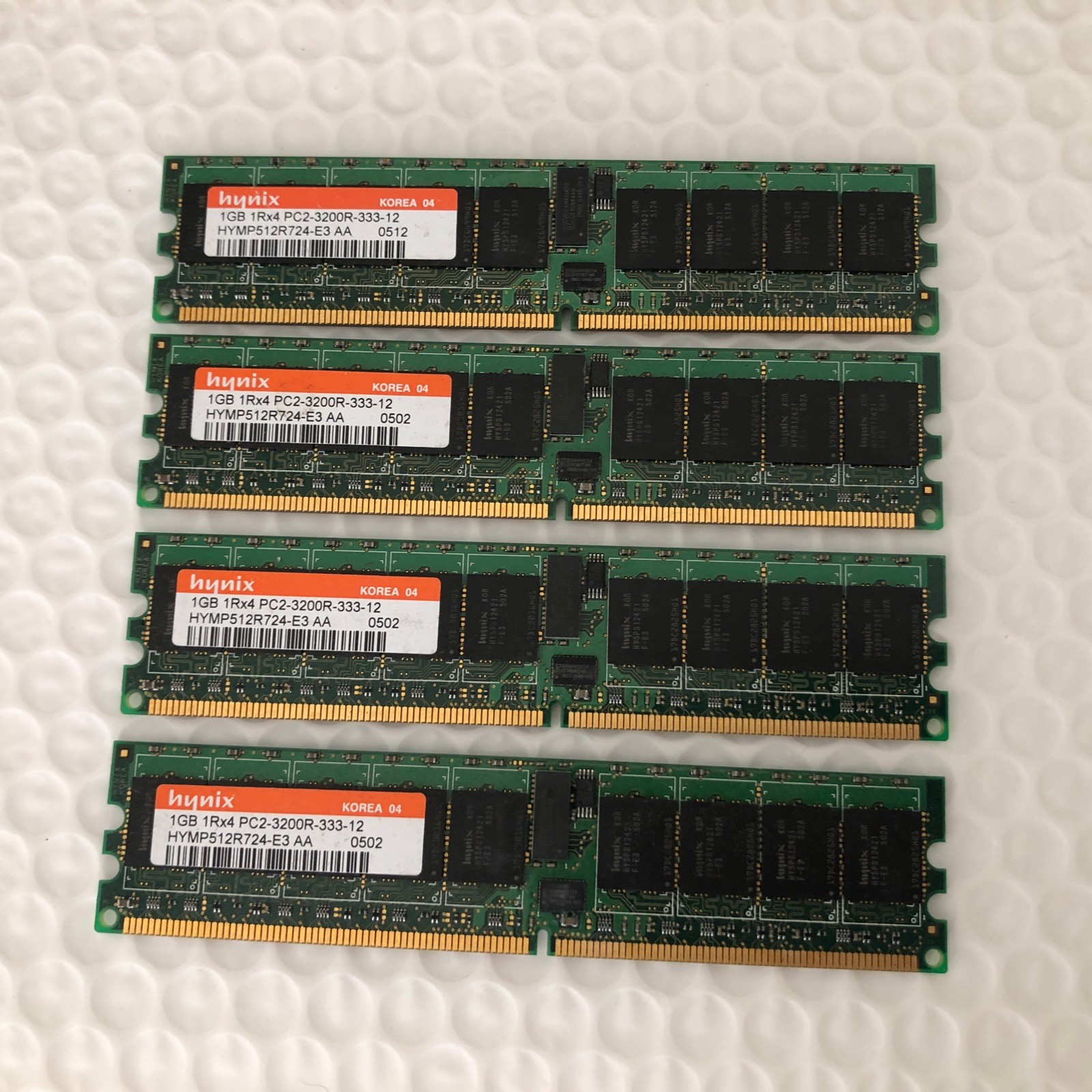  Hynix 4GB ( 4X1GB ) 1Rx4 PC2-3200R-333 RAM DD2 SDRAM .
