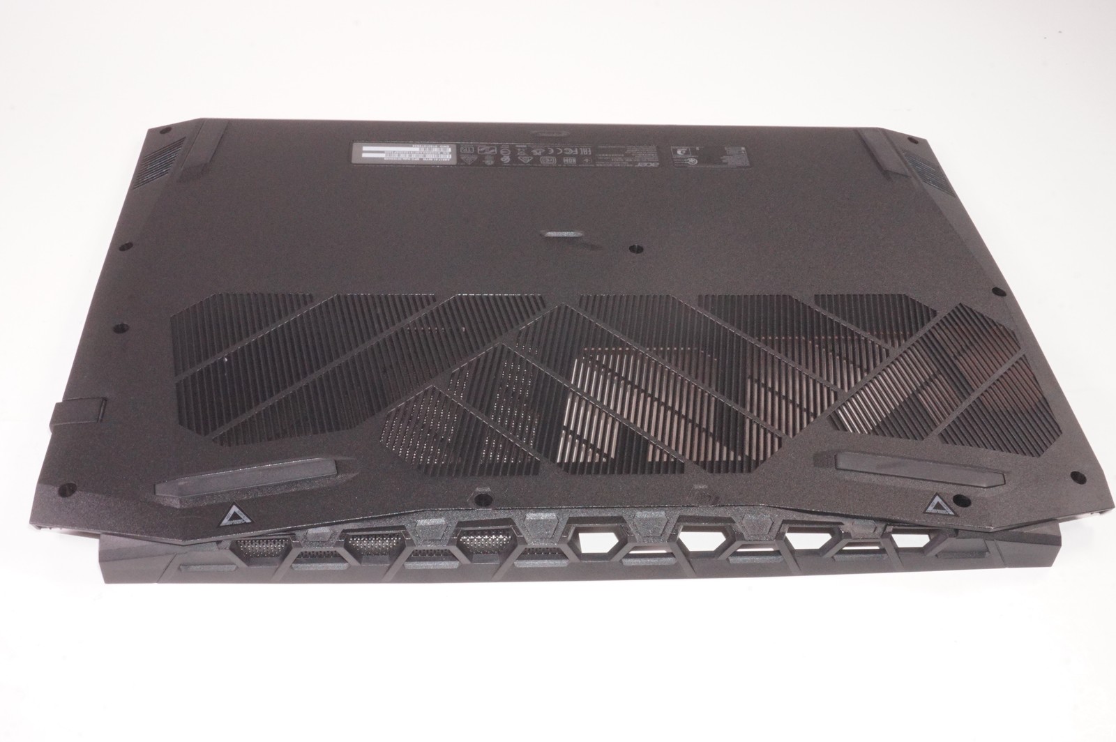 60.Q5EN2.001 Acer Bottom Base Cover AN517-51-56YW