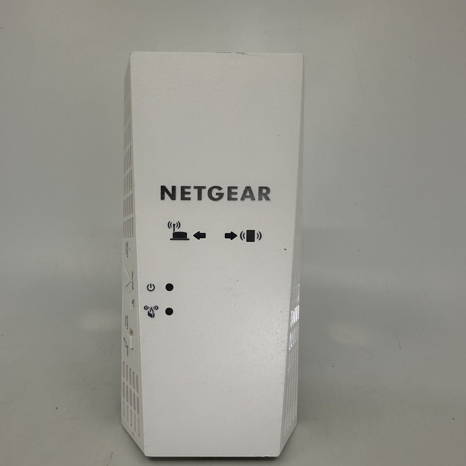 NETGEAR Nighthawk X4 AC2200 WiFi Mesh Extender EX7300v2