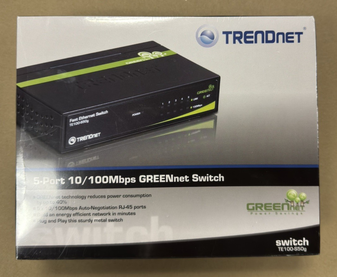 TRENDnet TE100-S50G 5-Port 10/100Mbps GREENnet Switch    New- sealed Box