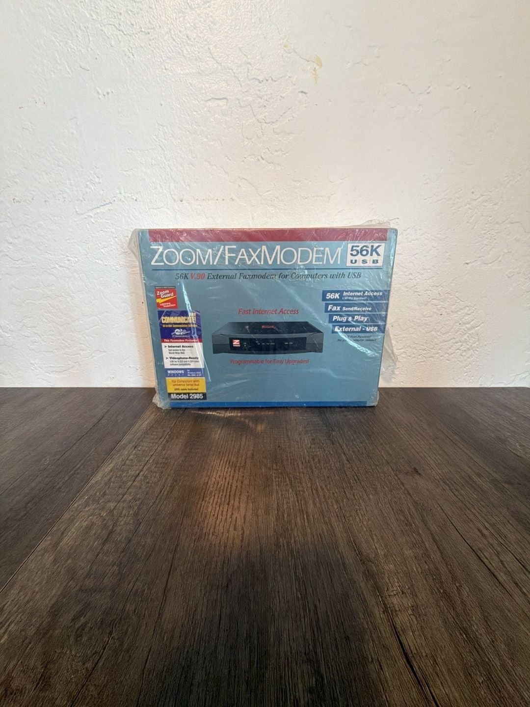 Zoom 56K V.90 External FaxModem for Computers with USB Model 2985
