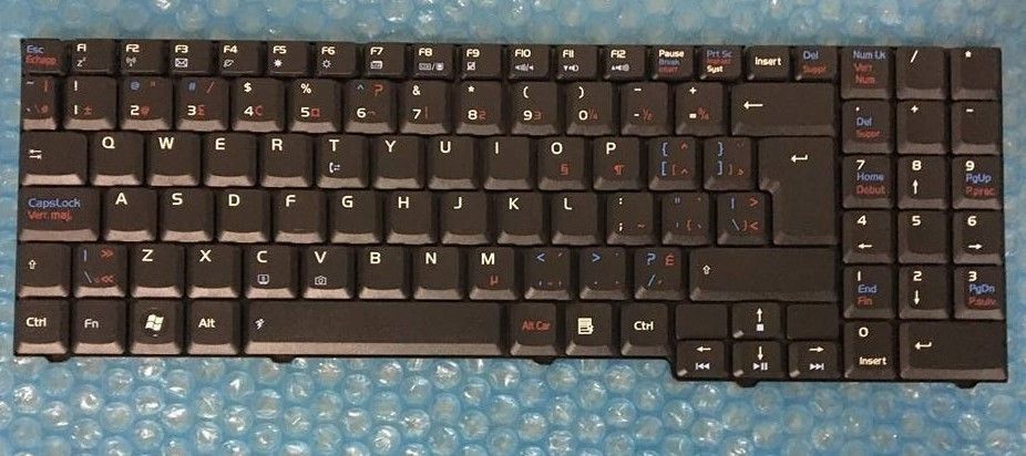 Genuine ASUS Canadian Bilingual Keyboard P/N: 04GNED1KCB00