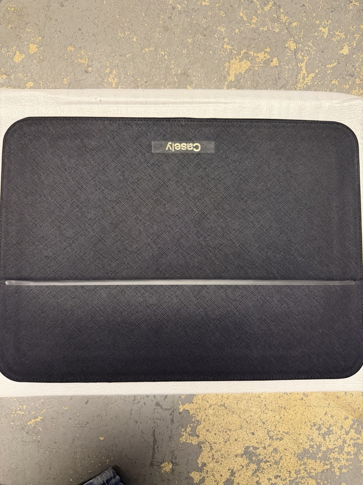Casely Black Laptop Sleeve Protective Case Cover. New