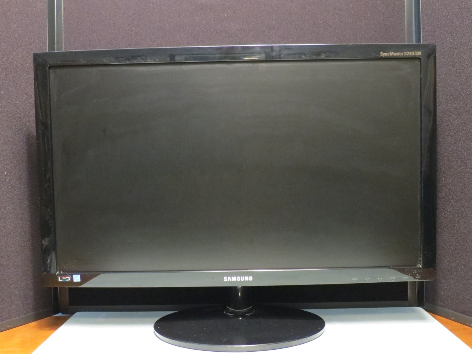 Samsung SyncMaster S24B300EL 24-inch LED Monitor 1080p HD with HDMI Adapter