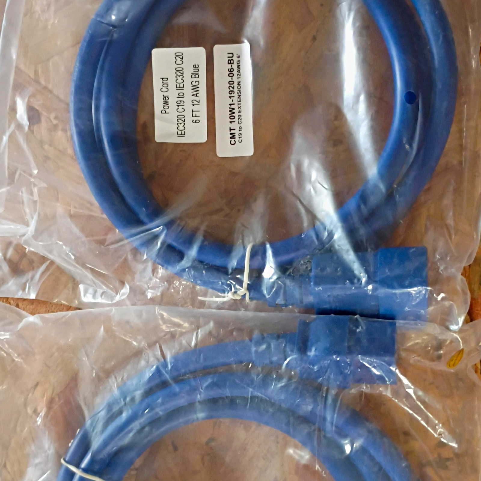 IEC320 C19 to IEC320 C20 6ft 12awg Lot of 2