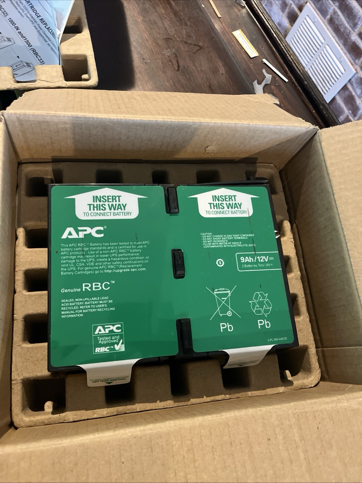 APC RBC124 Genuine Replacement Battery Cartridge 9Ah 24V for Back-UPS /Smart-UPS