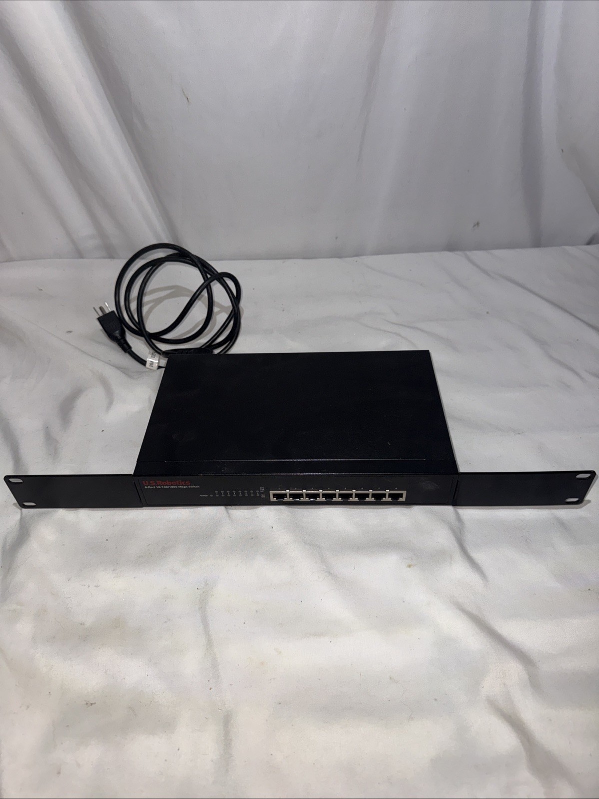 Us Robotics Usr997930 10/100/1000 MBPS Switch Eight Port ￼