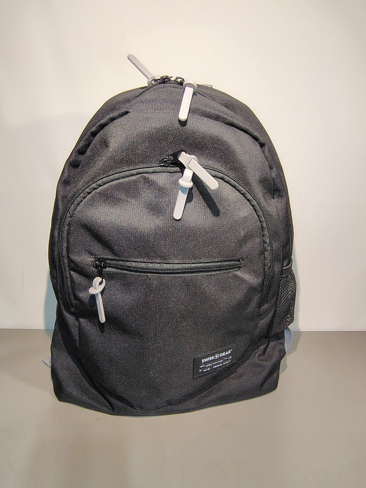 SwissGear Laptop Backpack Black Airflow Travel Work School Bag *Wow*