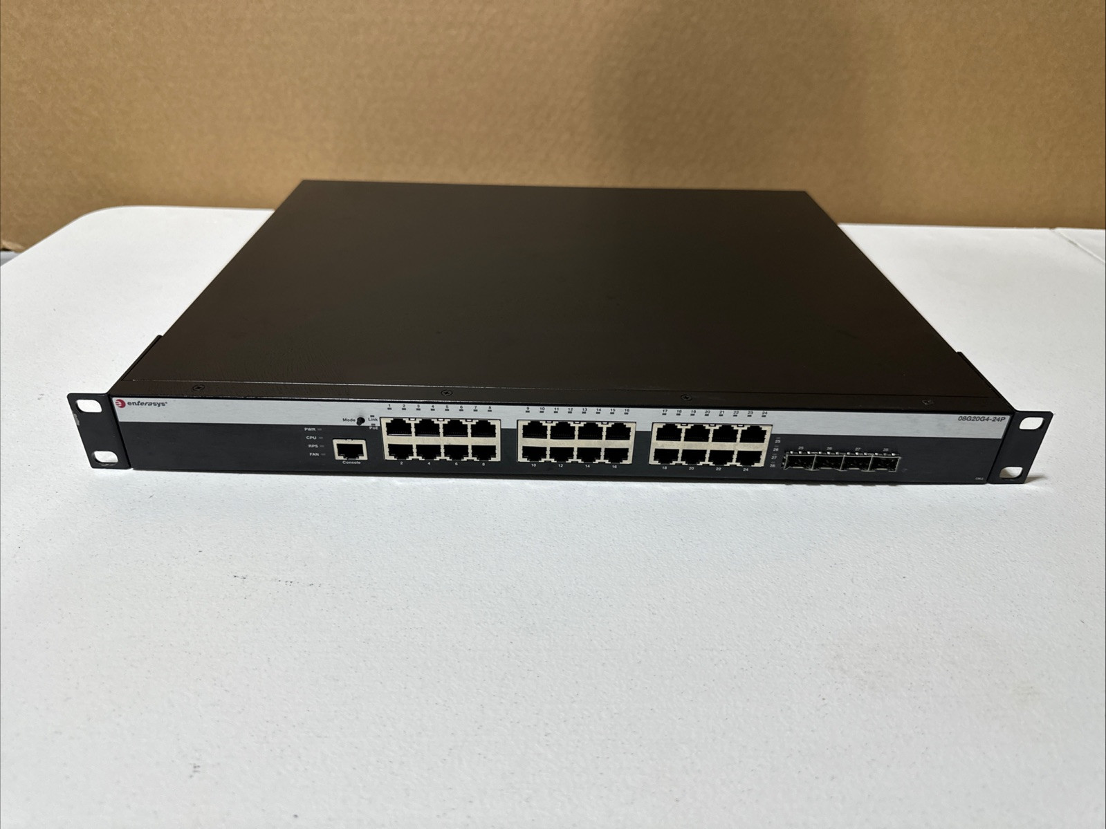 Enterasys 08G20G4-24P 24-port 10/100/1000 4-SFP Gigabit Switch