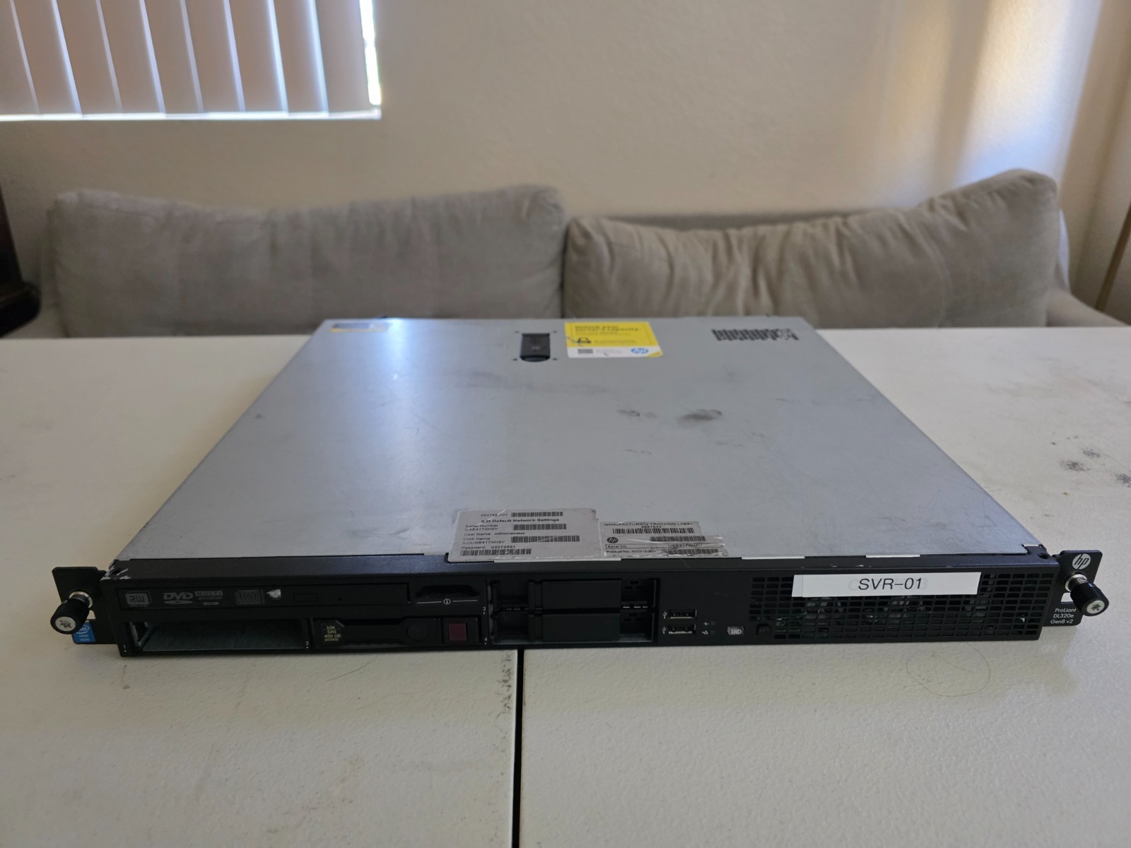 HP ProLiant DL320e Gen8 v2 Server Xeon E3-1240 v3 3.4GHz 16GB (2x8GB) No HDD