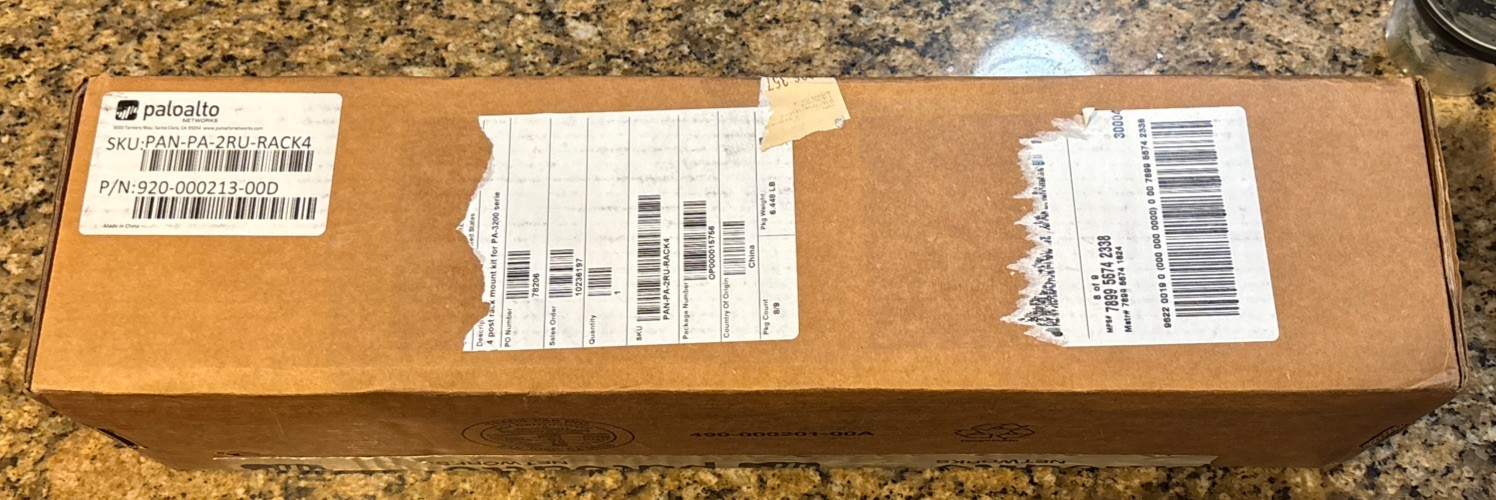 Palo Alto Networks PAN-PA-2RU-RACK4 4-Post Rack Mount Kit FACTORY SEALED