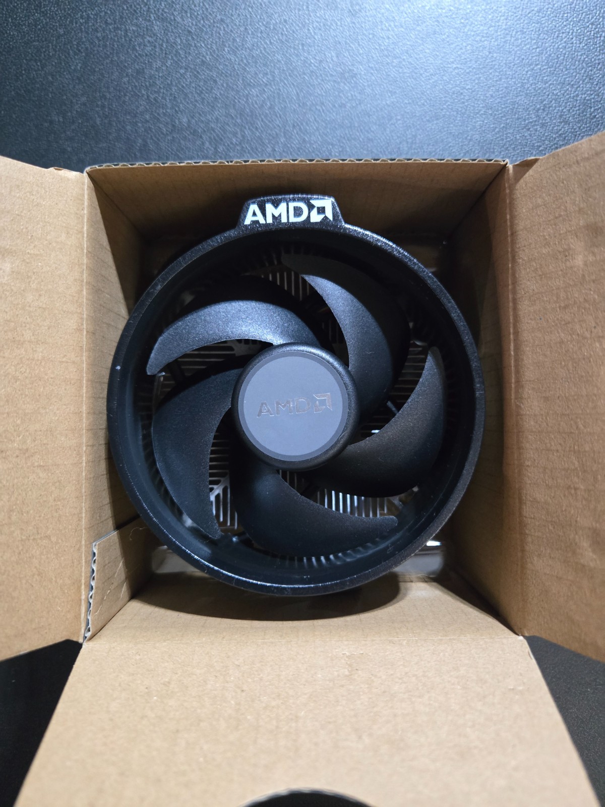 AMD Wraith Stealth Ryzen P/N 712-000046 Rev:D Fan And Heatsink