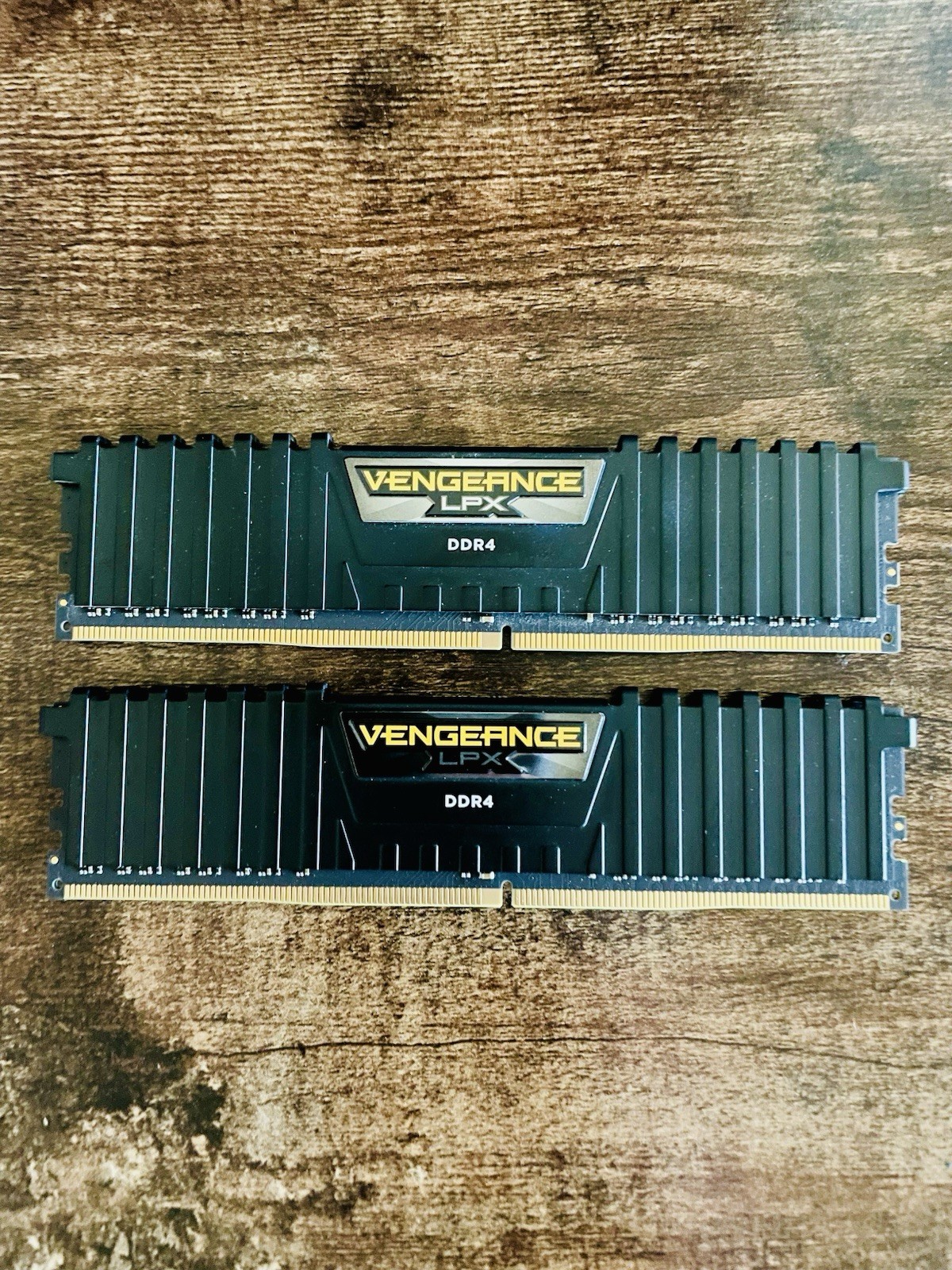 Corsair Vengeance LPX 16GB (2x8GB) DDR4 DRAM 2666MHz C16 Memory Kit - Black